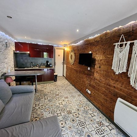Le Nid Douillet Apartment Saint-Etienne-de-Tinee Exterior photo
